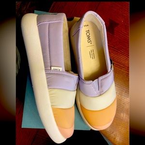 Toms alpargata 6.5 brand new